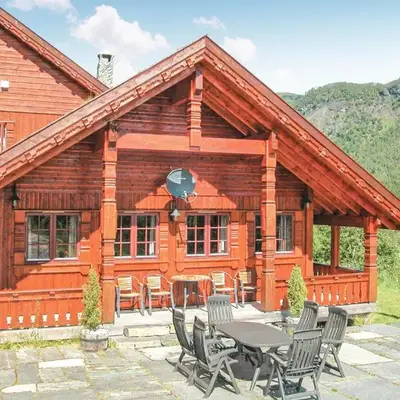 Stunning Home In Sogndal With Sauna