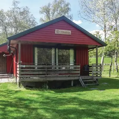 Gorgeous Home In Ålfoten With Sauna