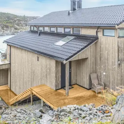 Gorgeous Home In Stolmen With Kitchen