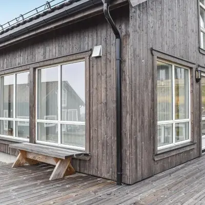 4 Bedroom Stunning Home In Øyer