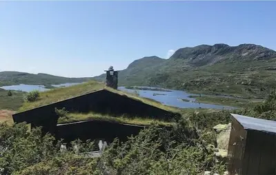 an old house with a grass roof on a mountain at 4 Bedroom Awesome Home In Eggedal in Eggedal