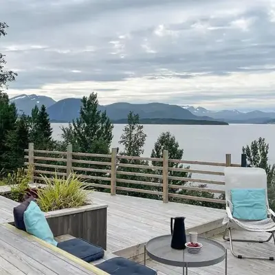 4 Bedroom Nice Home In Stangvik