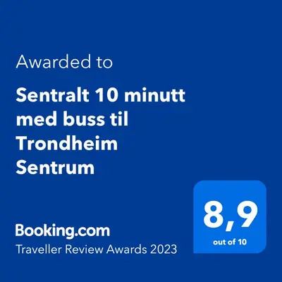 a screenshot of a cell phone with the text wanted to sent a sent minute at Sentralt 10 minutt med buss til Trondheim Sentrum in Trondheim