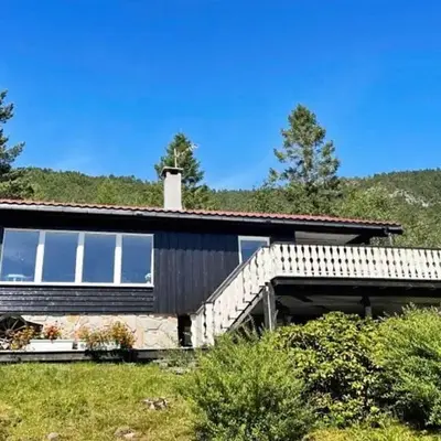 4 person holiday home in Svelgen-By Traum