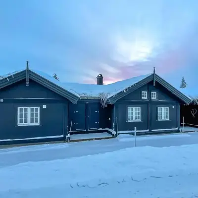 Beautiful Home In Sjusjøen With Wifi