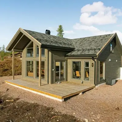 4 Bedroom Lovely Home In Østby